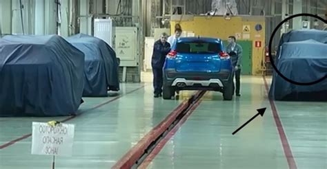 Новая модель Lada засветилась на видео