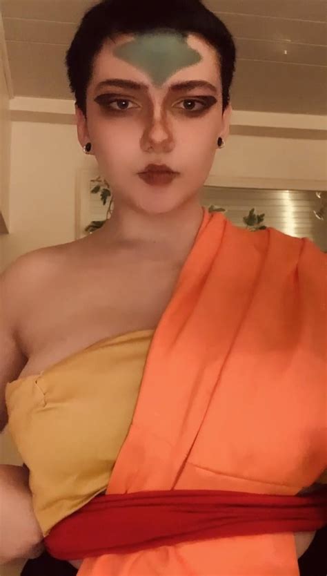 My (female) Aang cosplay :) : r/ATLA