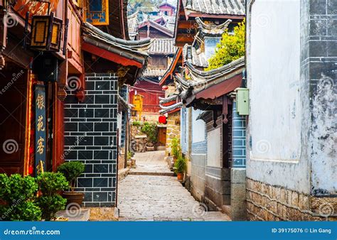 Lijiang Dayan Old Town Scene Editorial Photo Image Of Street Lijiang