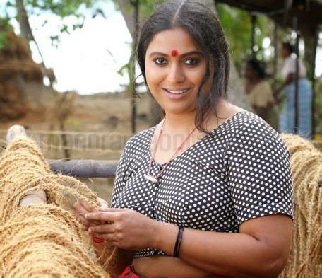 Malayalamrani Lakshmi Priya Hot
