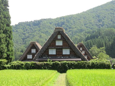 Weekend Only World Heritage Shirakawa Go One Day Bus Tour｜activities