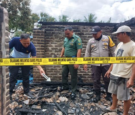 Ditinggal Berjualan Rumah Ludes Terbakar