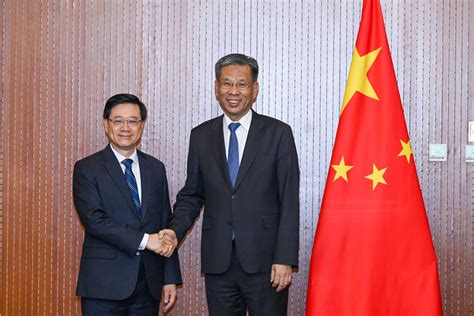 Ce Calls On Ministry Of Finance And Visits Palace Museum With Photos