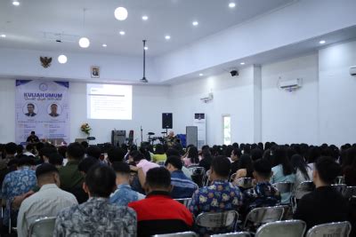 STFT Jaffray Makassar Kuliah Umum Hari Kedua Semester Ganjil 2024 2025