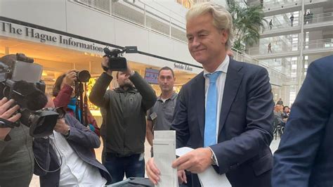 Geert Wilders Chi L Esponente Dell Estrema Destra Che Ha Vinto Le