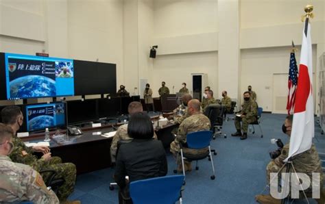 Photo Us Japan Joint Command Post Exercise Yama Sakura 81 Begin In