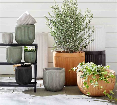 Prettiest Earthy Large Outdoor Planters Kelley Nan