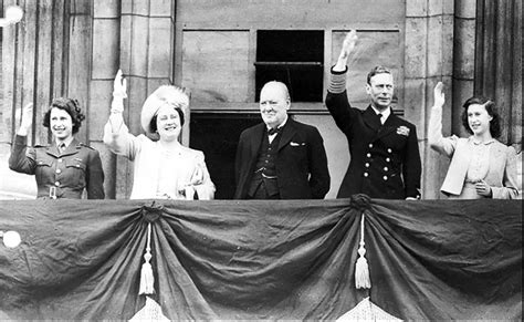 Winston Churchill Joins Princess Elizabeth Queen Elizabet Flickr