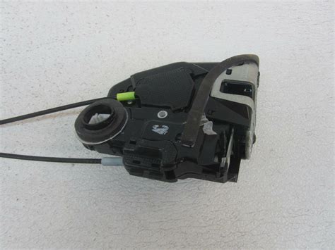 Toyota Camry Door Lock Assembly Right Passenger Rear Handle Cable