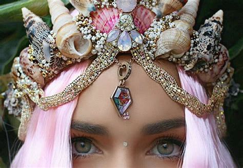 Mermaid Crowns Are The New Flower Crowns And Theyre The Prettiest