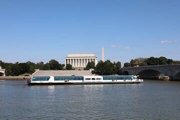 Washington Odyssey Dinner Cruise | gotravelyourself.com