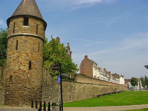 Visitare Maastricht La Pi Antica Citt Olandese The World Passenger