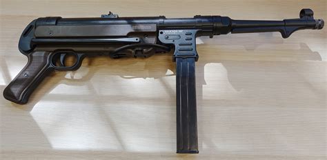Umarex Legends MP 40 Blowback CO2 BB Machine Gun Table Top Review ...