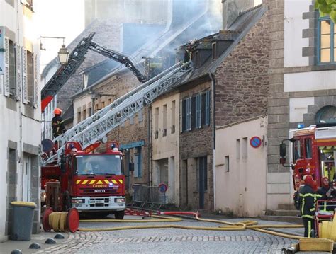 En Images Un Incendie Sest Déclaré Dans Le Centre Ville De Pontrieux