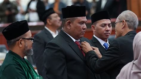 Pang Ucok Dilantik Sebagai Anggota DPR Aceh Gantikan Martini