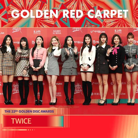 190106 Twice - 33rd GDA Red Carpet (Day 2) : r/twice