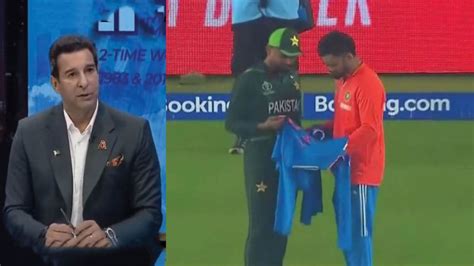 Ind Vs Pak Wasim Akram Furious As Babar Azam Takes Virat Kohlis