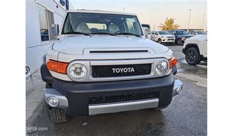 New 2023 Toyota FJ Cruiser 4.0L Petrol, 4WD AT 2023 for sale in Dubai - 676993