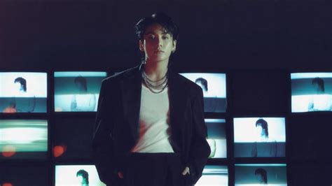 BTS Jungkook S Never Let Go Makes It To Billboard Charts Hot 100