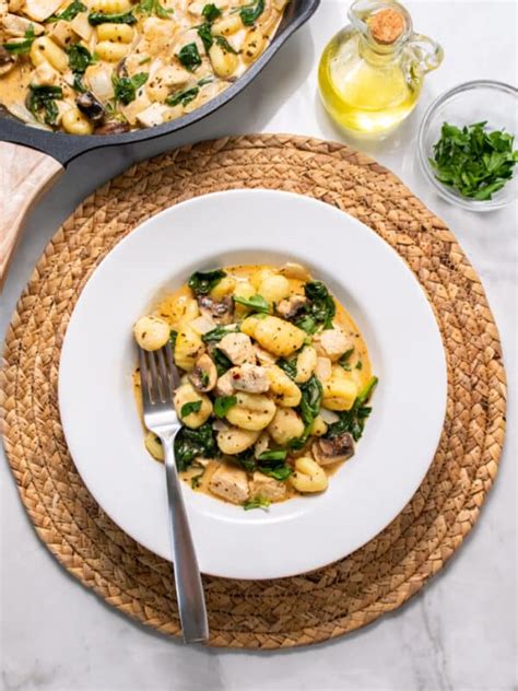 Healthy Chicken Gnocchi Skillet Low Calorie Skinny Fitalicious