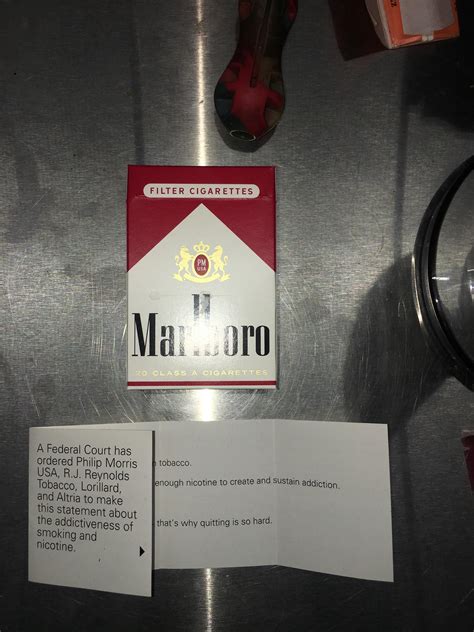 187 Best Marlboro Reds Images On Pholder Cigarettes Smokingwomen And