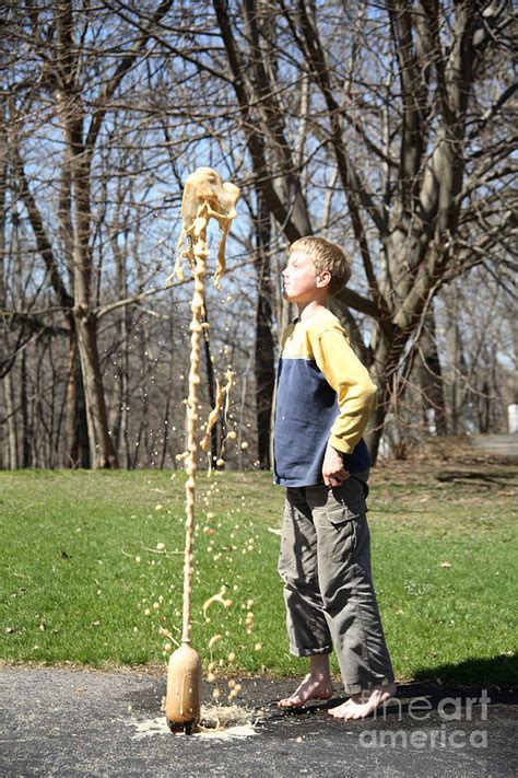 Mentos And Soda Reaction Photograph by Ted Kinsman - Fine Art America