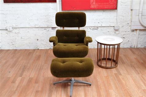 Mid Century Modern Charlton Lounge Chair And Ottoman At 1stdibs