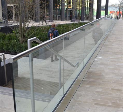 Glazed Balustrade Stainless Steel Balustrade Kent Stainless