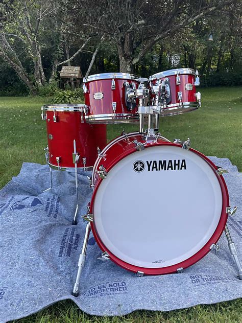 Yamaha Brand New Absolute Hybrid Maple Drum Set Autumn Red Reverb