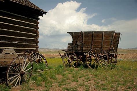 Antique Farm Wagons Left In The Landscape Stock Image - Image of farmers, cart: 20731867