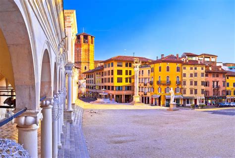 Udine Italia Informazioni Per Visitare La Città Lonely Planet