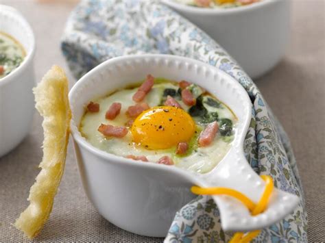 Oeuf Cocotte Aux Lardons Facile D Couvrez Les Recettes De Cuisine Hot