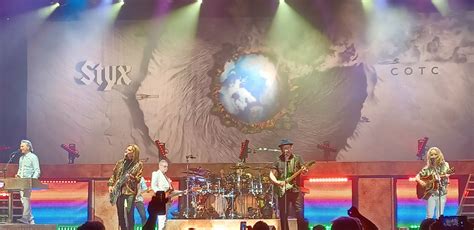 Styx – In Concert – Live and Unzoomed. Duluth, Minnesota ...