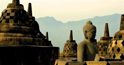 Yogyakarta Borobudur Und Prambanan Tempel Transfer Und Tour Getyourguide