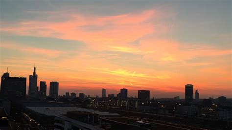 HORIZONT Vor 9: Acht Dinge, die Sie heute Morgen wissen sollten - HORIZONT