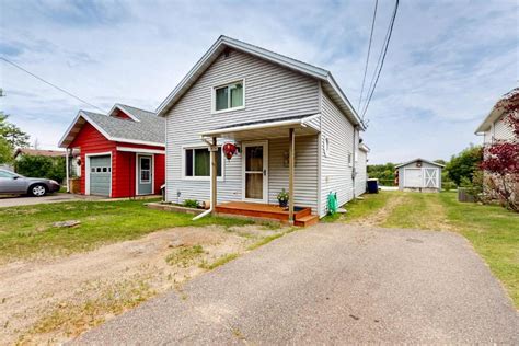 Boom Lake Living In Rhinelander Wi Reviews Prices Planet Of Hotels