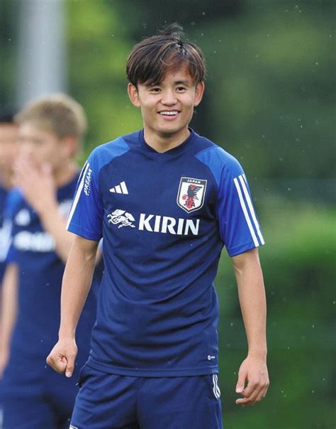 22歳久保建英「カタールw杯はカタチはどうあれ戦えた。今後はカタチにもこだわる」【サッカー代表】：中日スポーツ・東京中日スポーツ