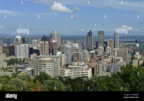 Skyline Montreal Quebec Kanada Stock Photo Alamy