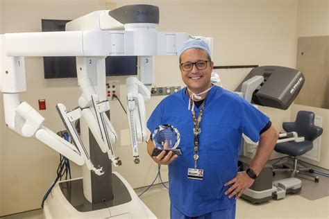 Monument Health Surgeon Performs 1,500th Surgery Using Da Vinci Robotic