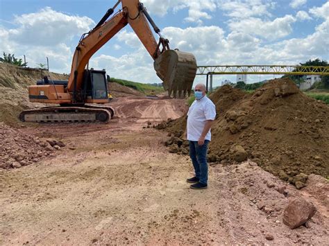 Prefeito Vistoria Obras Da Margem Esquerda Da Beira Rio Em Brusque