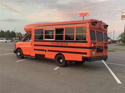 Orange school bus... : r/RealLifeShinies