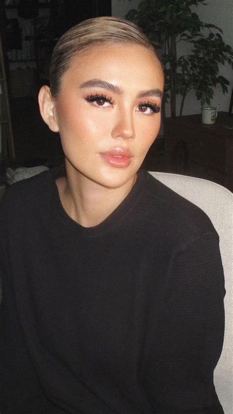 Agnez Mo Dipolisikan Musisi Ari Bias Ke Bareskrim Buntut Lagu Bilang