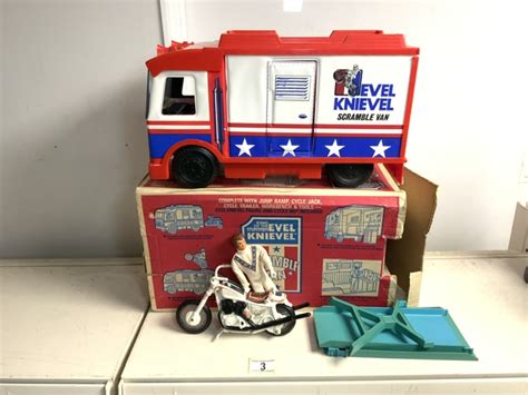 Original Box Ideal Toys Evil Knievel Scramble Van And Accessories