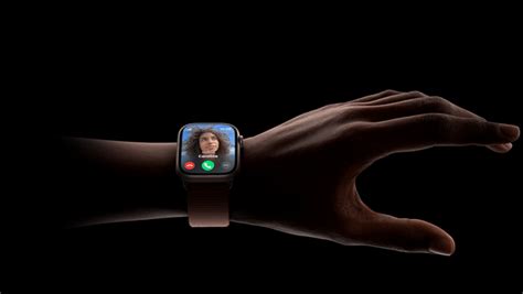 Apple Watch Series 9 And Watch Ultra 2 Get Double Tap Gesture With