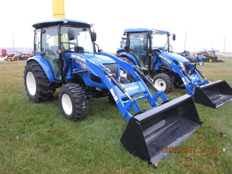 New Holland Boomer 50 Equipped With 260tl Loader