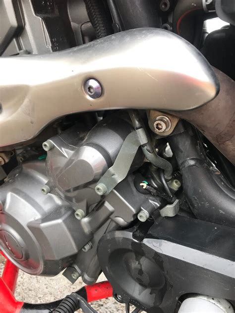 Купить б у Yamaha MT инжектор передач в Новокузнецке красный naked bike года на Авто