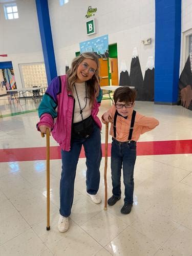 Lake Cormorant Elementary students celebrate 100th day of school | News | desototimes.com