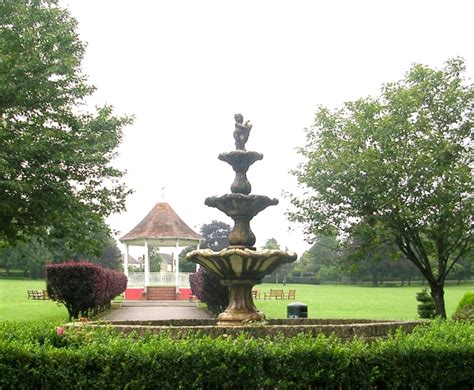 Fountain John Coles Park Park Lane Betty Longbottom Geograph