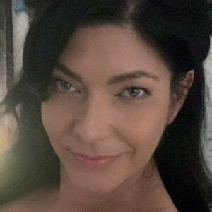 Shelly Martinez Shellyfromcali Shellymartinez Nude Leaks OnlyFans