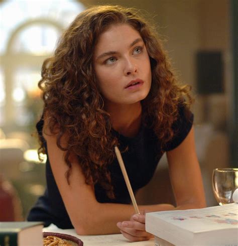 Alexa Davalos Nude 5 Pictures Rating 7 58 10